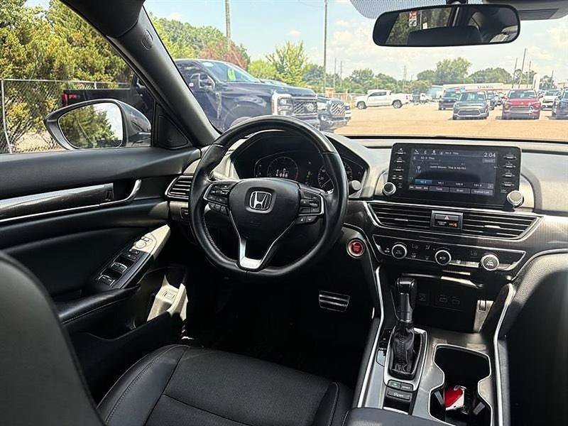 Used 2022 Honda Accord Sport image 32