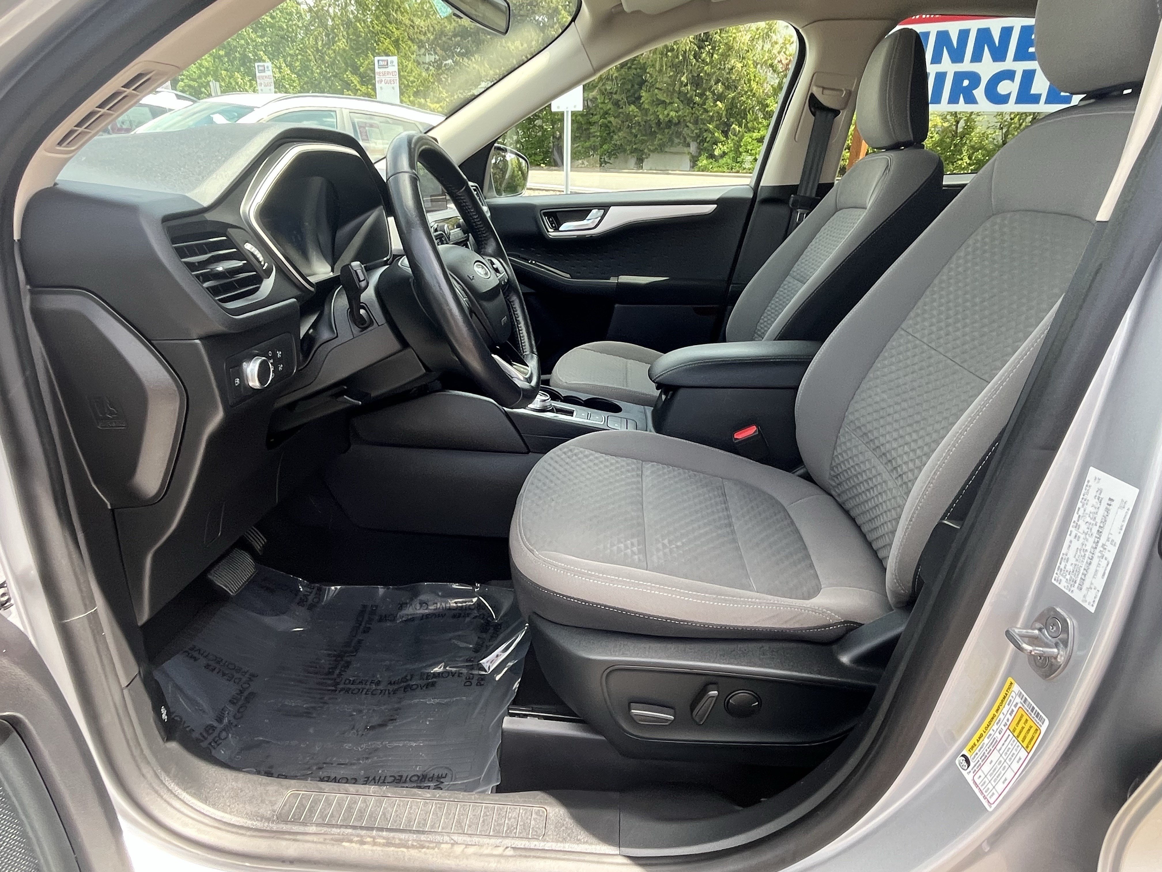 Used 2020 Ford Escape SE Sport AWD/4WD image 10
