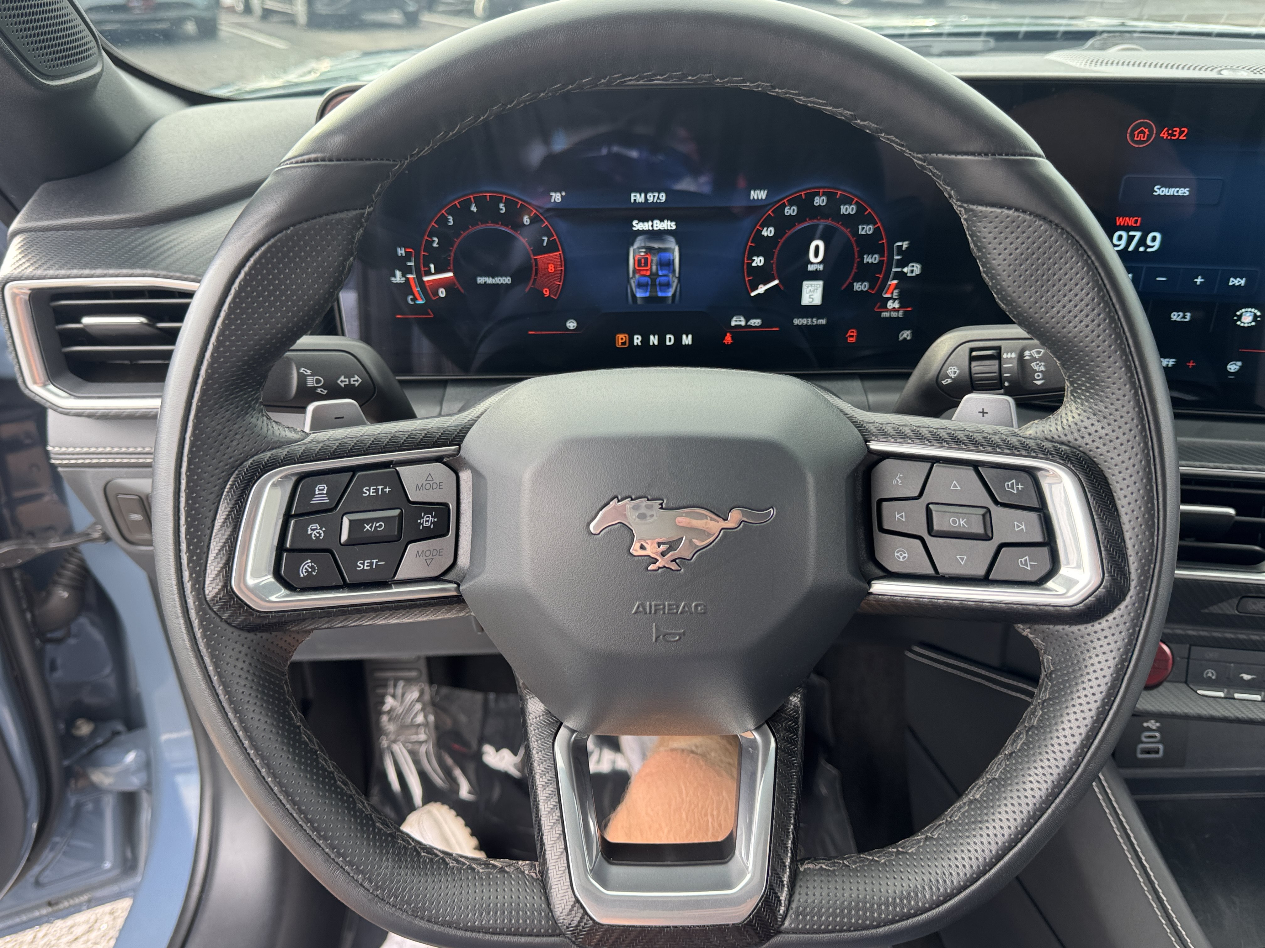 Used 2025 Ford Mustang GT Premium RWD image 18