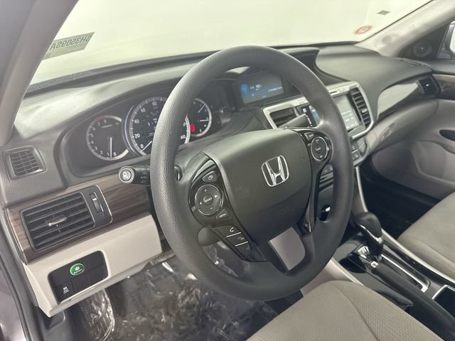 Used 2016 Honda Accord EX image 23