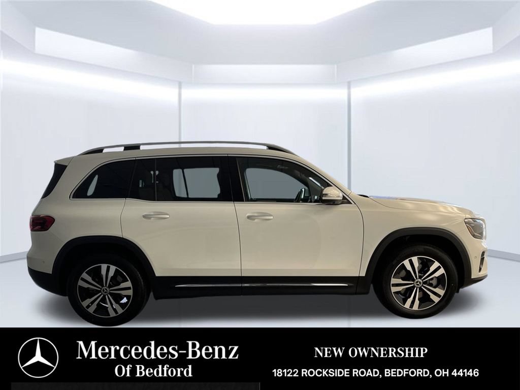Used 2026 Mercedes-Benz GLB 250 4MATIC image 6