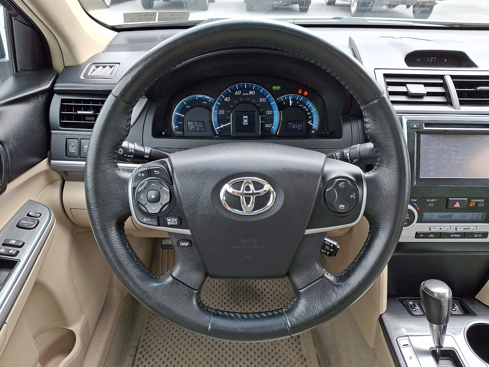 Used 2014 Toyota Camry XLE w/ Leather Package FWD image 20