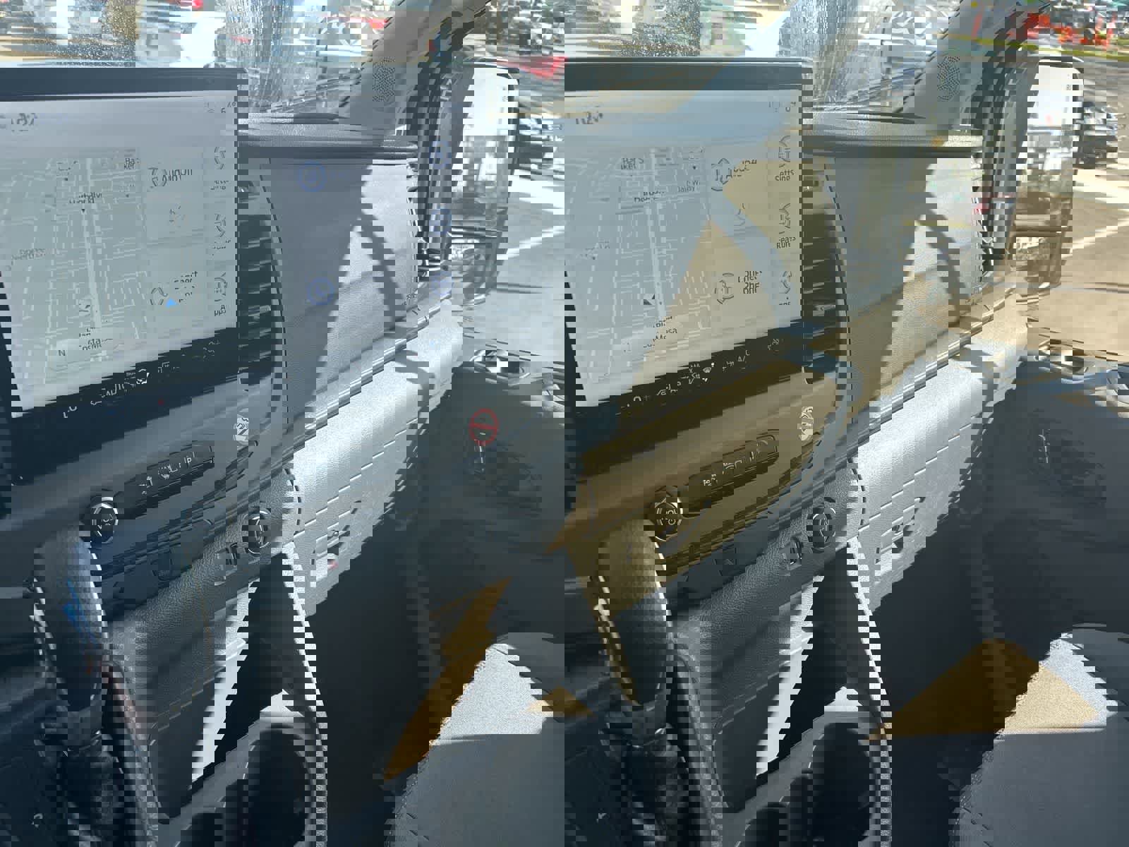 Used 2022 Ford Transit 350 XLT image 43