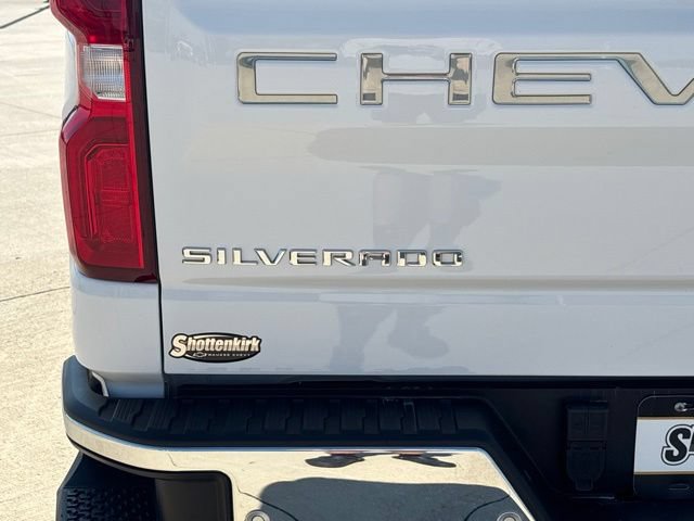 Used 2024 Chevrolet Silverado 1500 LTZ w/ LTZ Premium Package AWD/4WD image 26