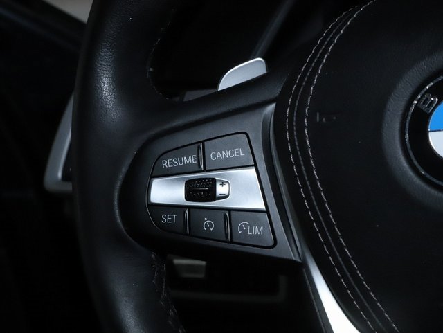 Used 2021 BMW X6 xDrive40i w/ Premium Package image 23