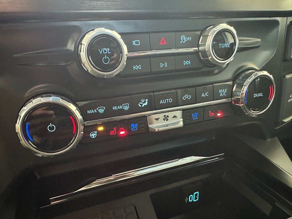 New 2026 Ford F250 Lariat w/ FX4 Off-Road Package image 47