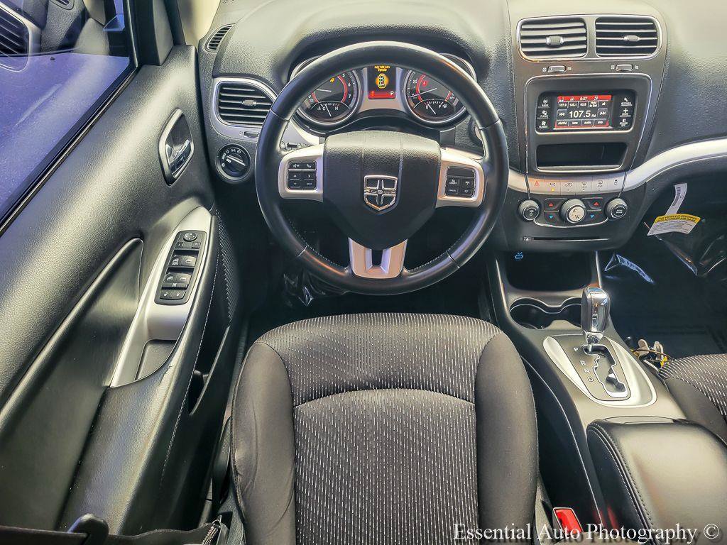 Used 2017 Dodge Journey SE w/ Flexible Seating Group FWD image 19