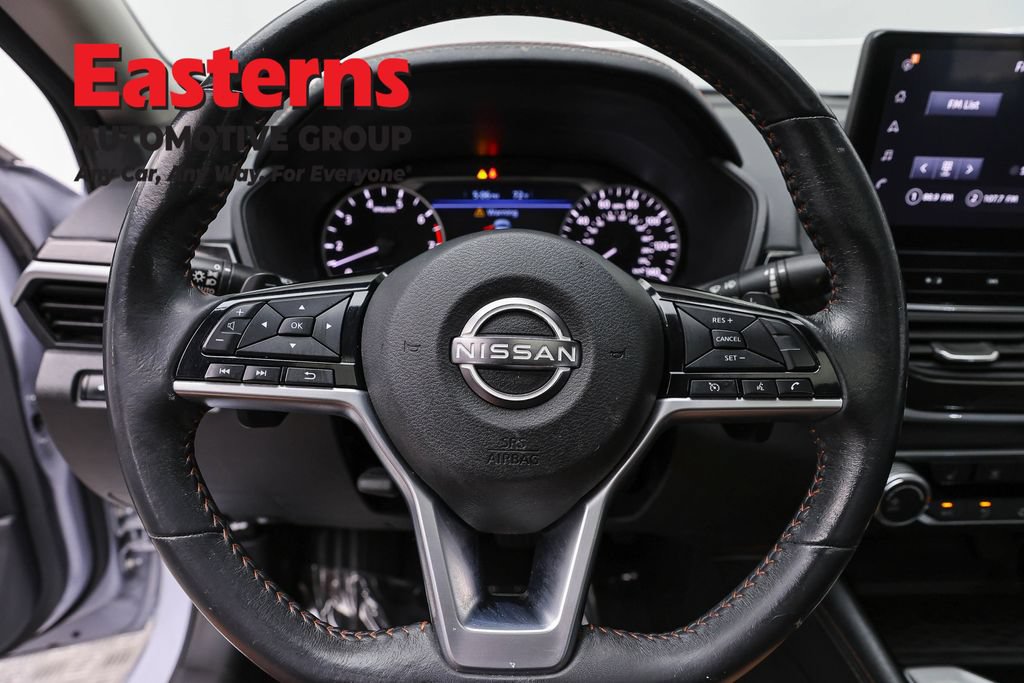 Used 2023 Nissan Altima 2.5 SR w/ SR Premium Package AWD/4WD image 10