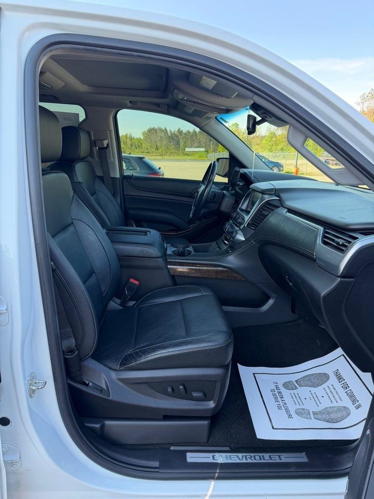 Used 2018 Chevrolet Suburban LT AWD/4WD image 22