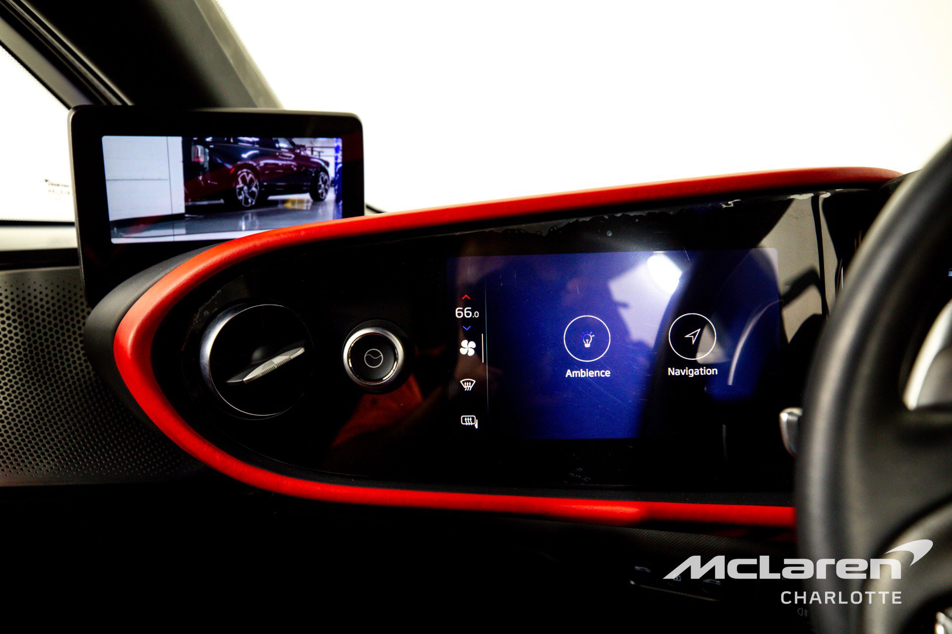 Used 2020 McLaren Speedtail RWD image 16