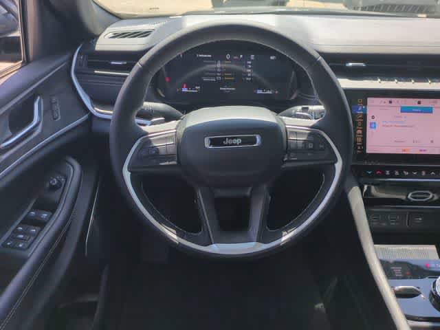 New 2026 Jeep Grand Cherokee L Limited AWD/4WD image 25