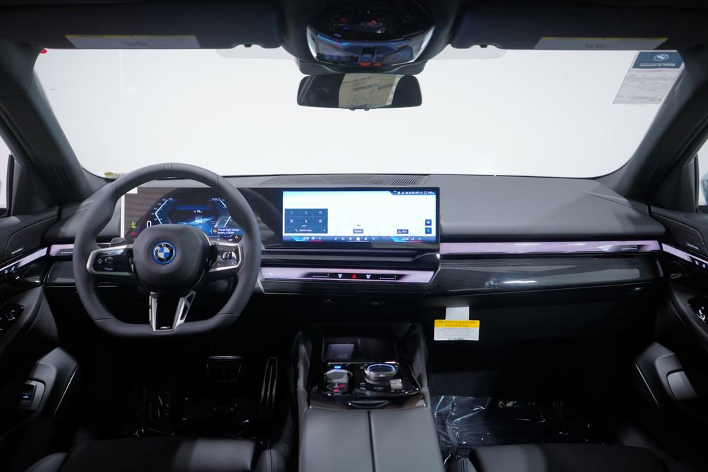 New 2026 BMW i5 eDrive40 w/ M Sport Package image 10