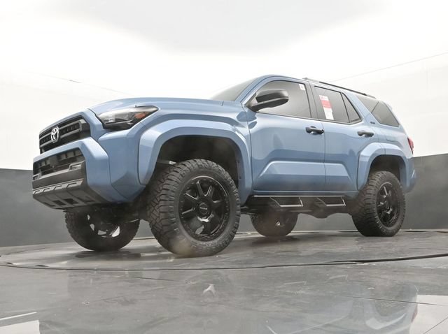 New 2026 Toyota 4Runner SR5 AWD/4WD image 25