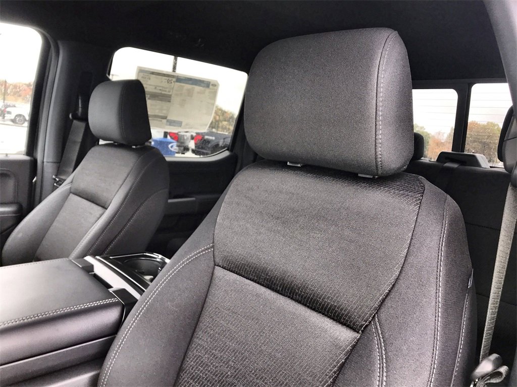 New 2025 Ford F150 XLT w/ Equipment Group 302A MID image 11