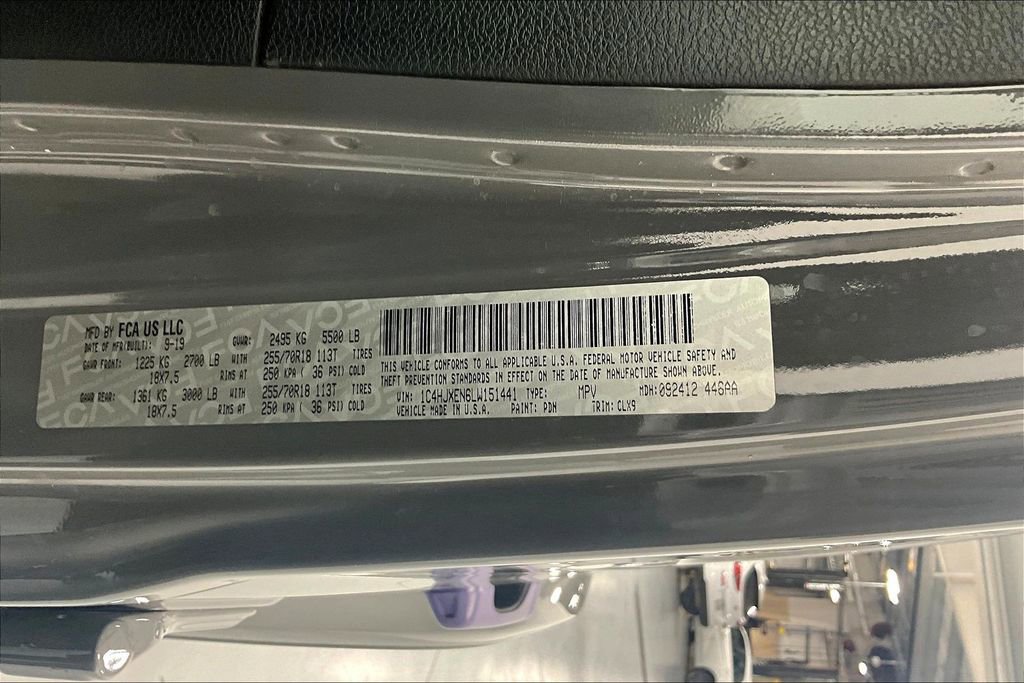 Used 2020 Jeep Wrangler Unlimited Sahara image 32