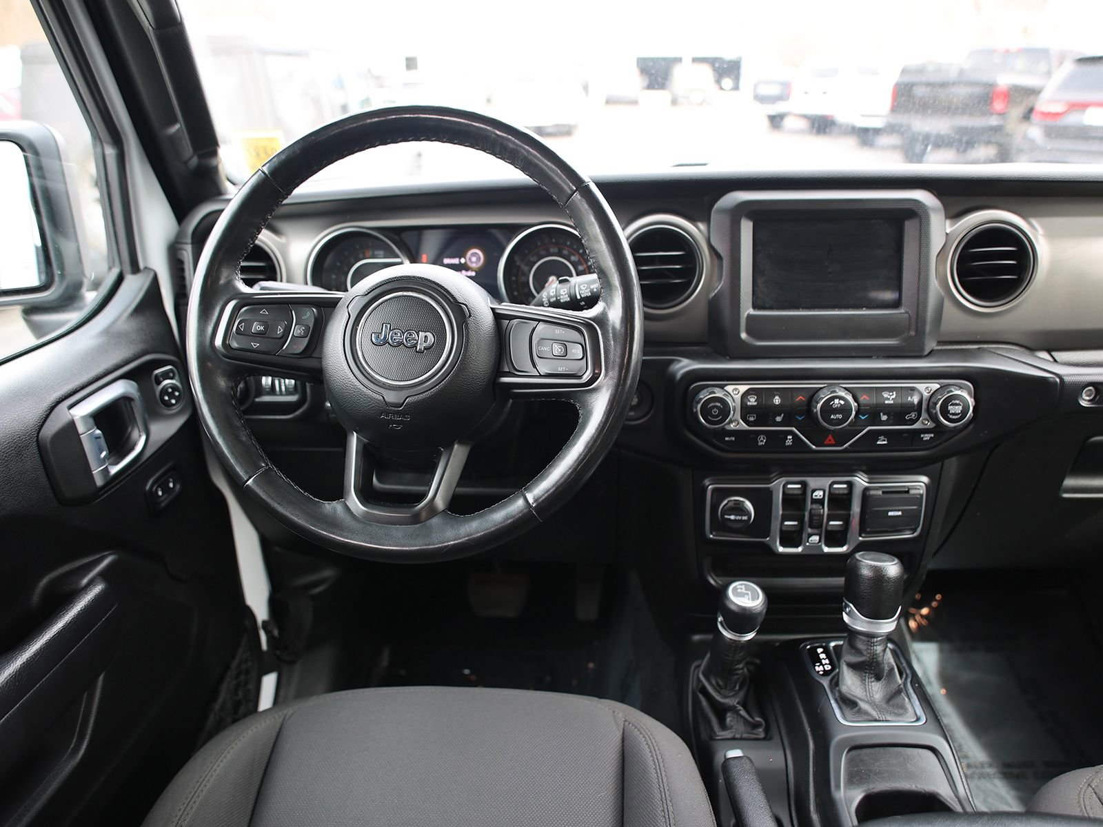 Used 2022 Jeep Wrangler Unlimited Sport image 14