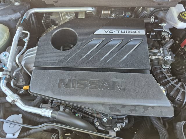 Certified 2025 Nissan Rogue SV FWD image 24