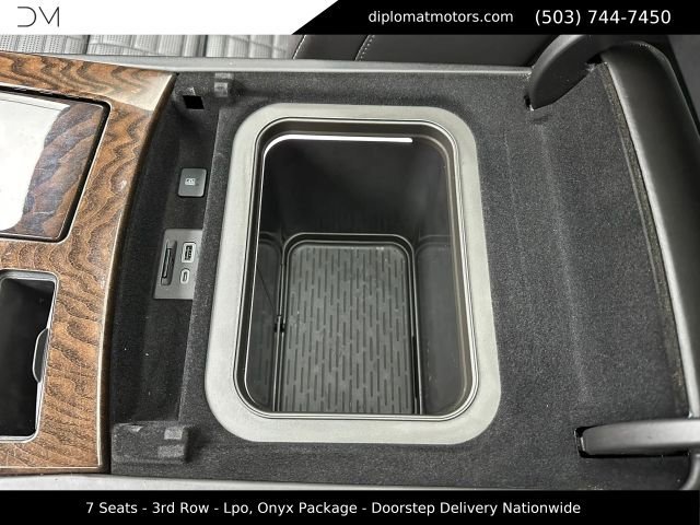 Used 2023 Cadillac Escalade ESV Sport Platinum w/ LPO, ONYX Package AWD/4WD image 37