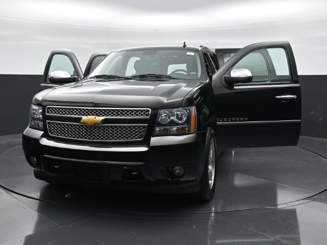 Used 2013 Chevrolet Suburban LTZ AWD/4WD image 55