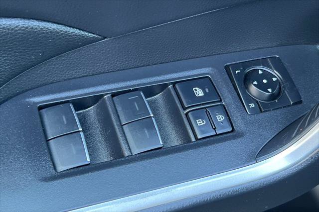 Certified 2022 Toyota RAV4 XLE AWD/4WD image 13