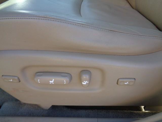 Used 2009 Toyota Highlander Limited FWD image 19