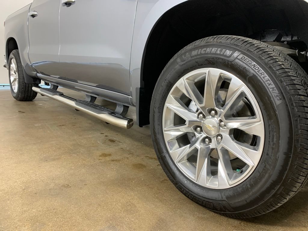 Used 2021 Chevrolet Silverado 1500 LTZ AWD/4WD image 6