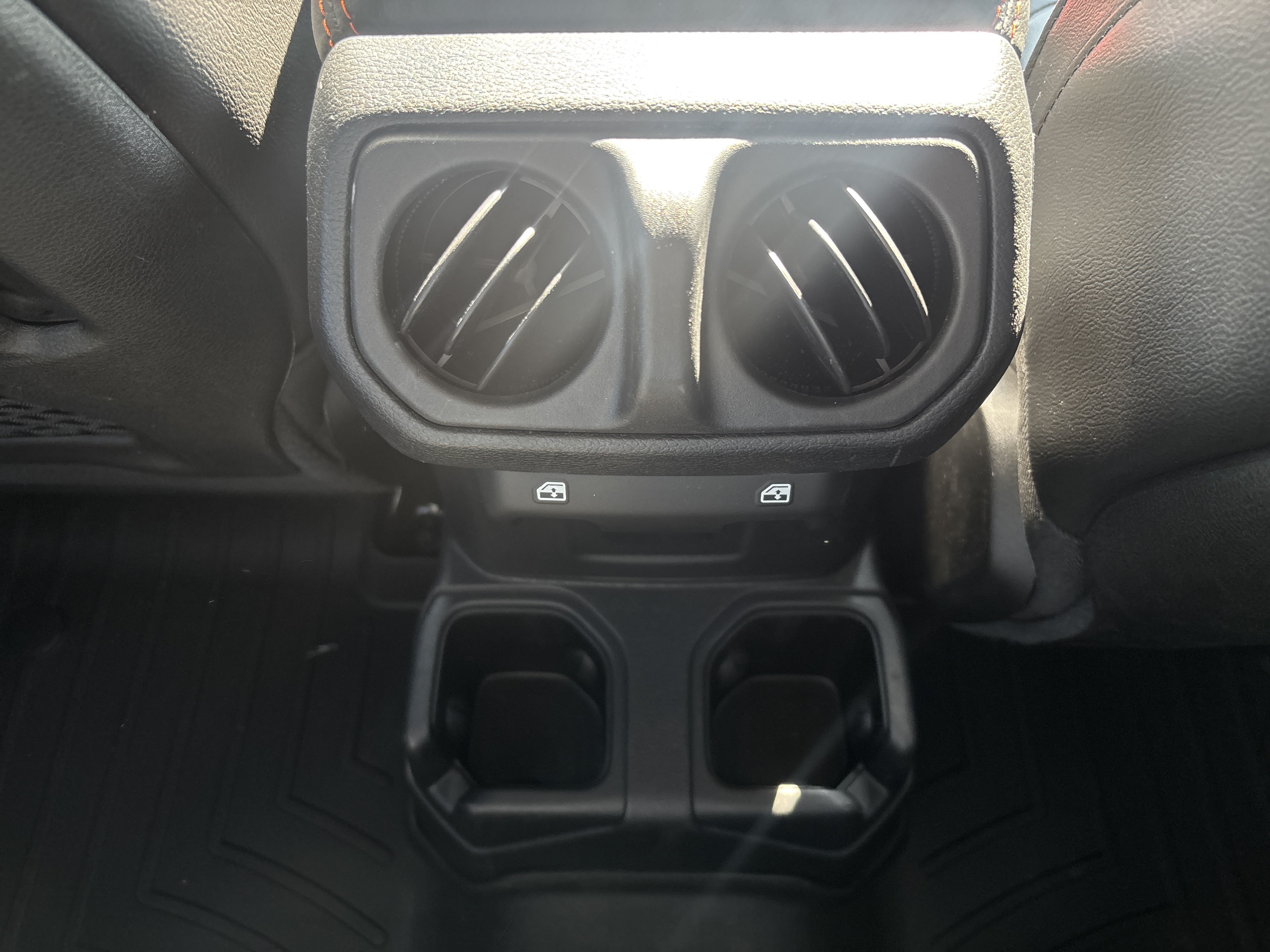 Used 2022 Jeep Gladiator Mojave w/ Cold Weather Group AWD/4WD image 15