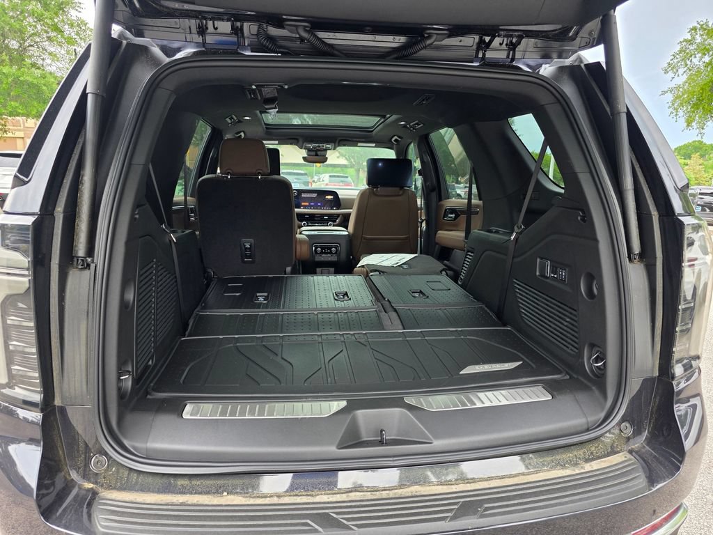 New 2026 Chevrolet Tahoe High Country AWD/4WD image 26