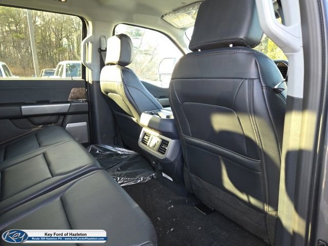 New 2026 Ford F350 Lariat w/ FX4 Off-Road Package image 98