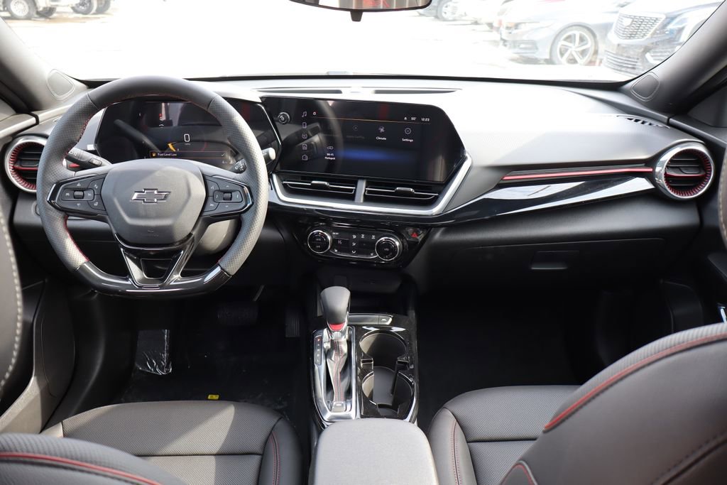 New 2026 Chevrolet Trax RS w/ Sunroof Package image 36