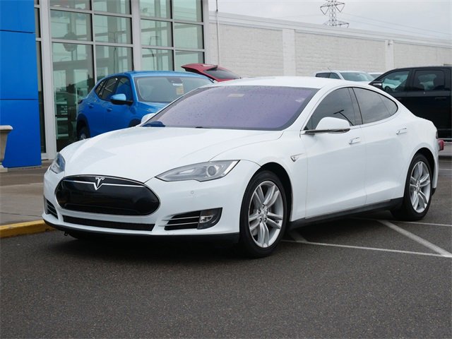 Used 2014 Tesla Model S 85 image 2