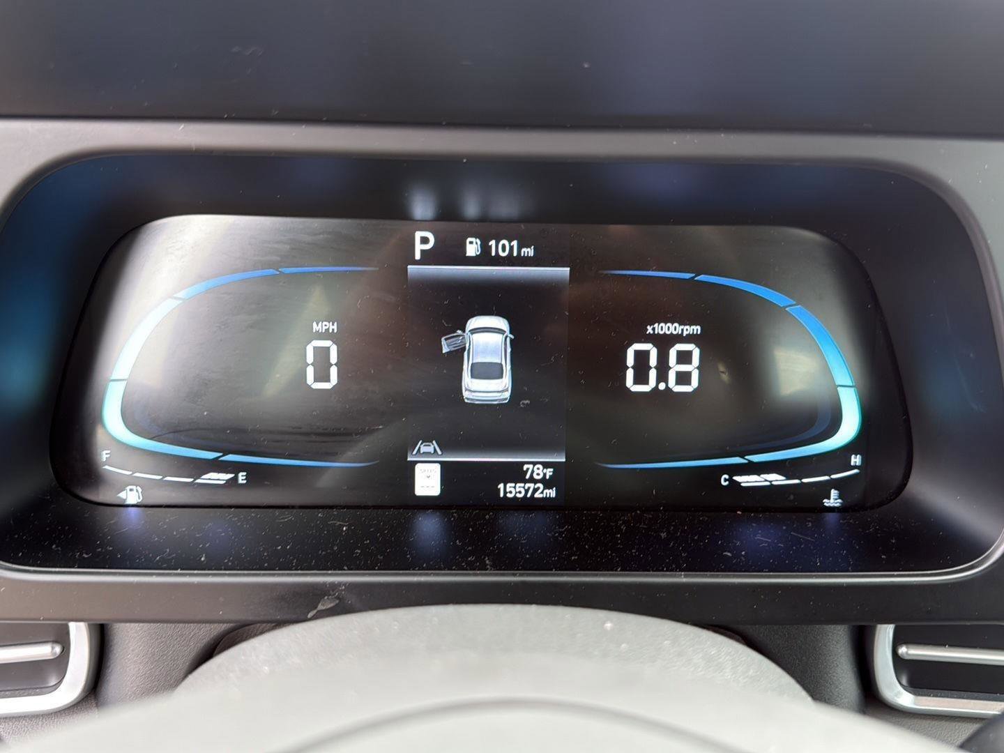 Used 2025 Hyundai Elantra Sport image 15