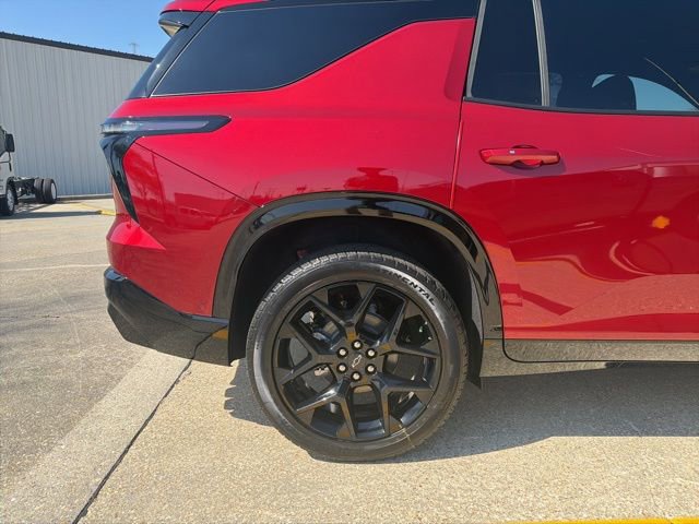 New 2026 Chevrolet Traverse RS w/ LPO, Floor Liner Package AWD/4WD image 6