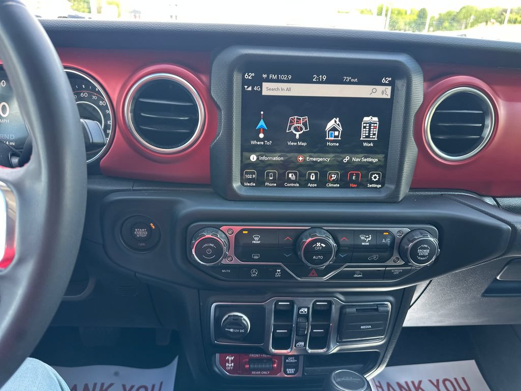 Used 2023 Jeep Gladiator Rubicon AWD/4WD image 22