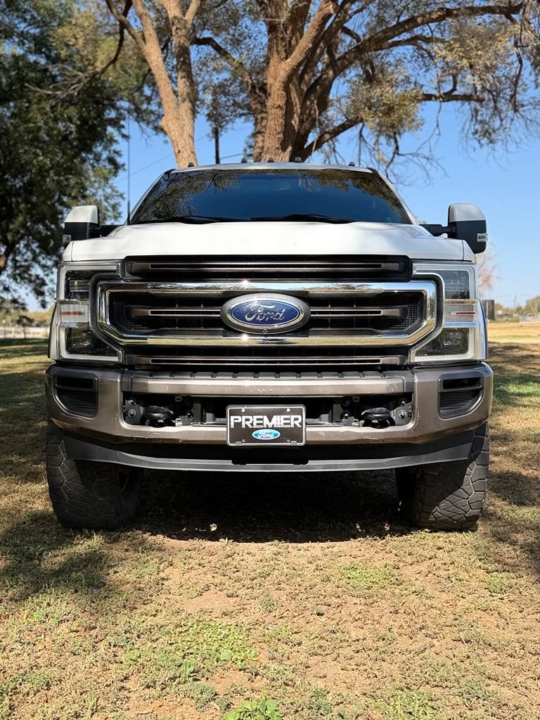Used 2022 Ford F350 King Ranch w/ King Ranch Ultimate Package AWD/4WD image 2
