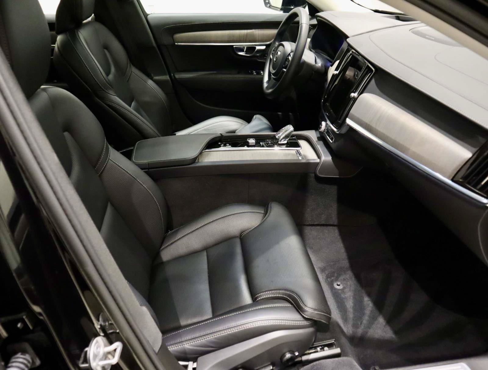 Used 2023 Volvo S90 B6 Ultimate AWD/4WD image 16