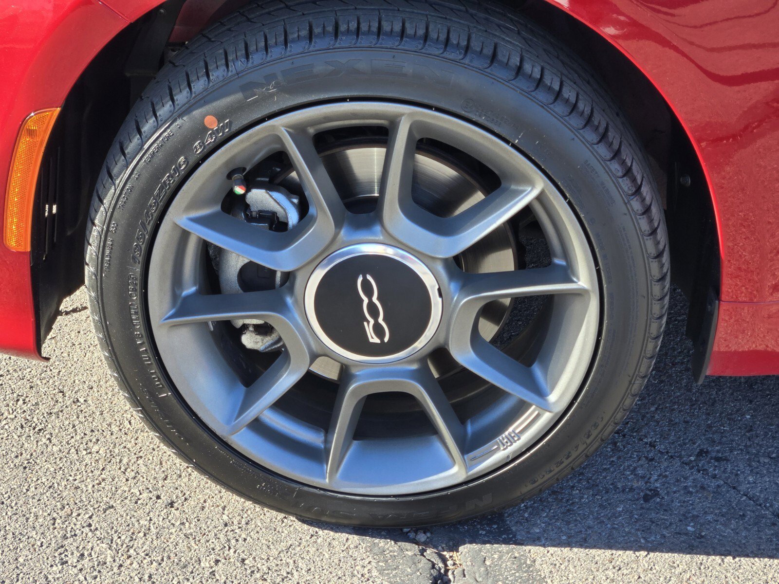 Used 2019 FIAT 500 Pop image 9