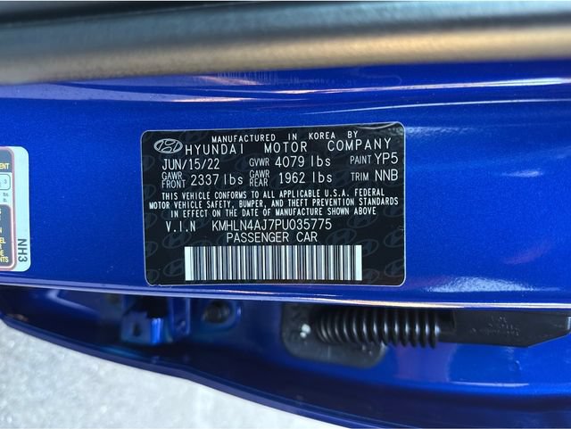 Used 2023 Hyundai Elantra Limited w/ Winter Weather Package FWD image 16