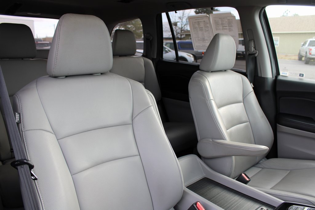 Used 2017 Honda Pilot Touring image 19