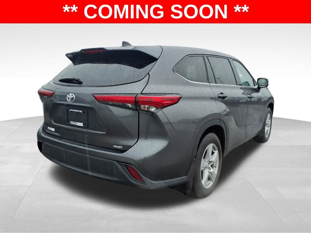 Used 2022 Toyota Highlander L image 8