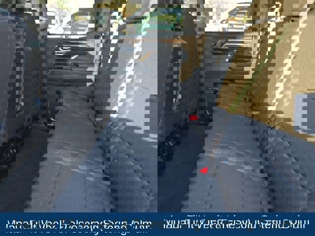 Used 2023 GMC Sierra 1500 SLE image 19