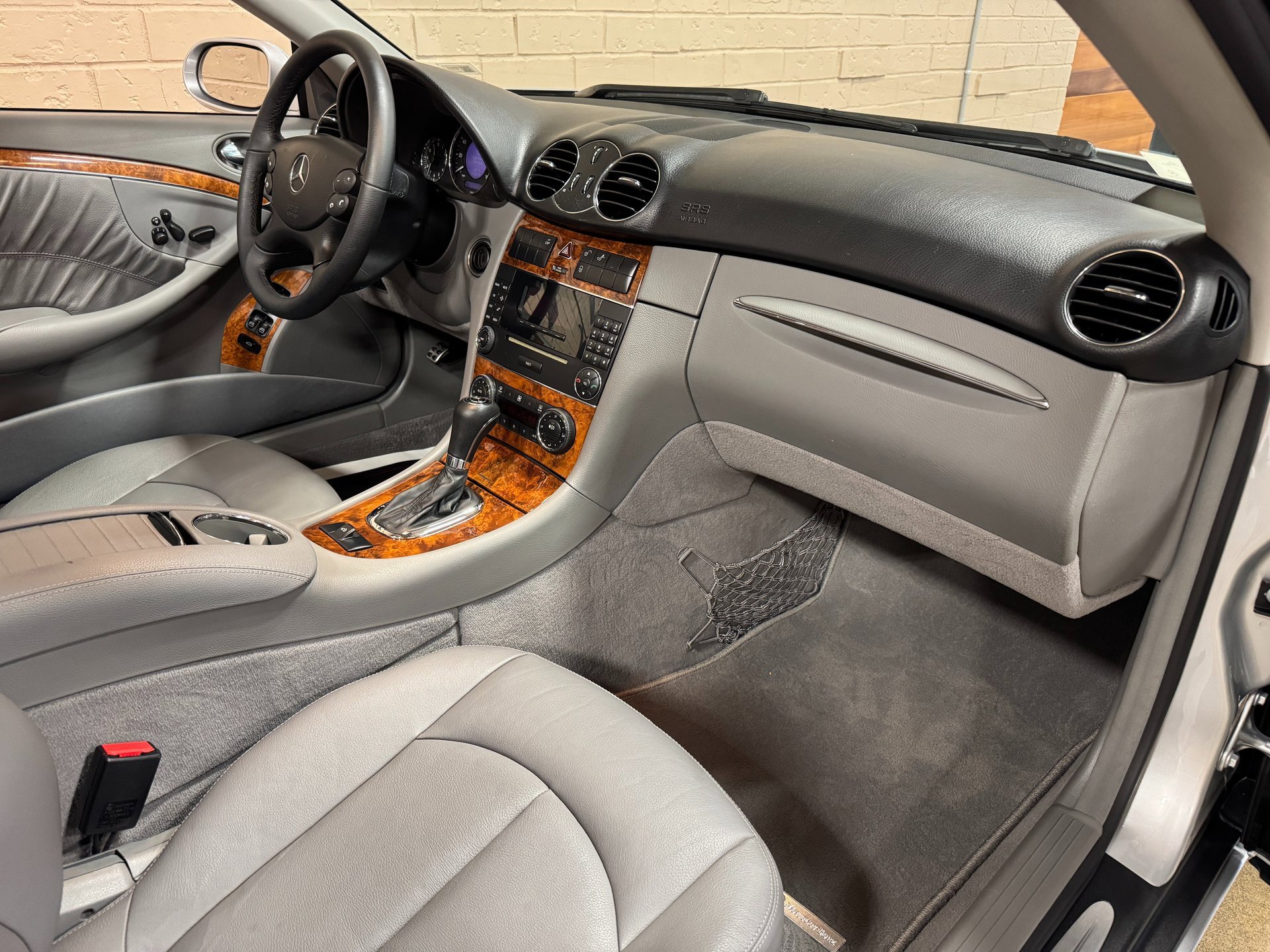 Used 2008 Mercedes-Benz CLK 350 Cabriolet image 37