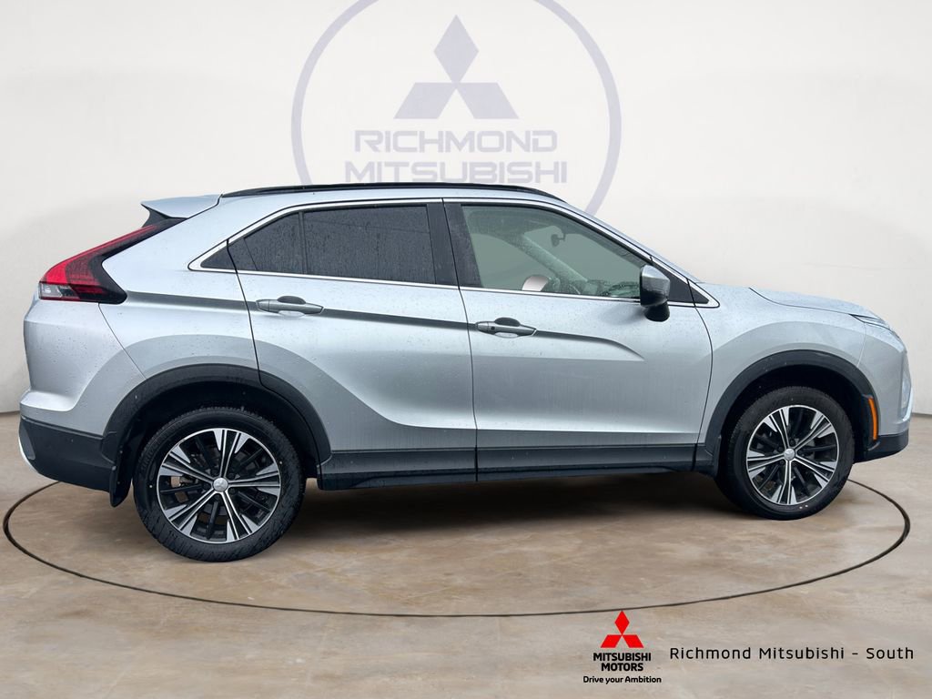 Used 2022 Mitsubishi Eclipse Cross SEL AWD/4WD image 2