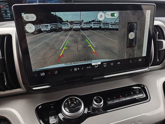 New 2026 Ford Expedition Active RWD image 8