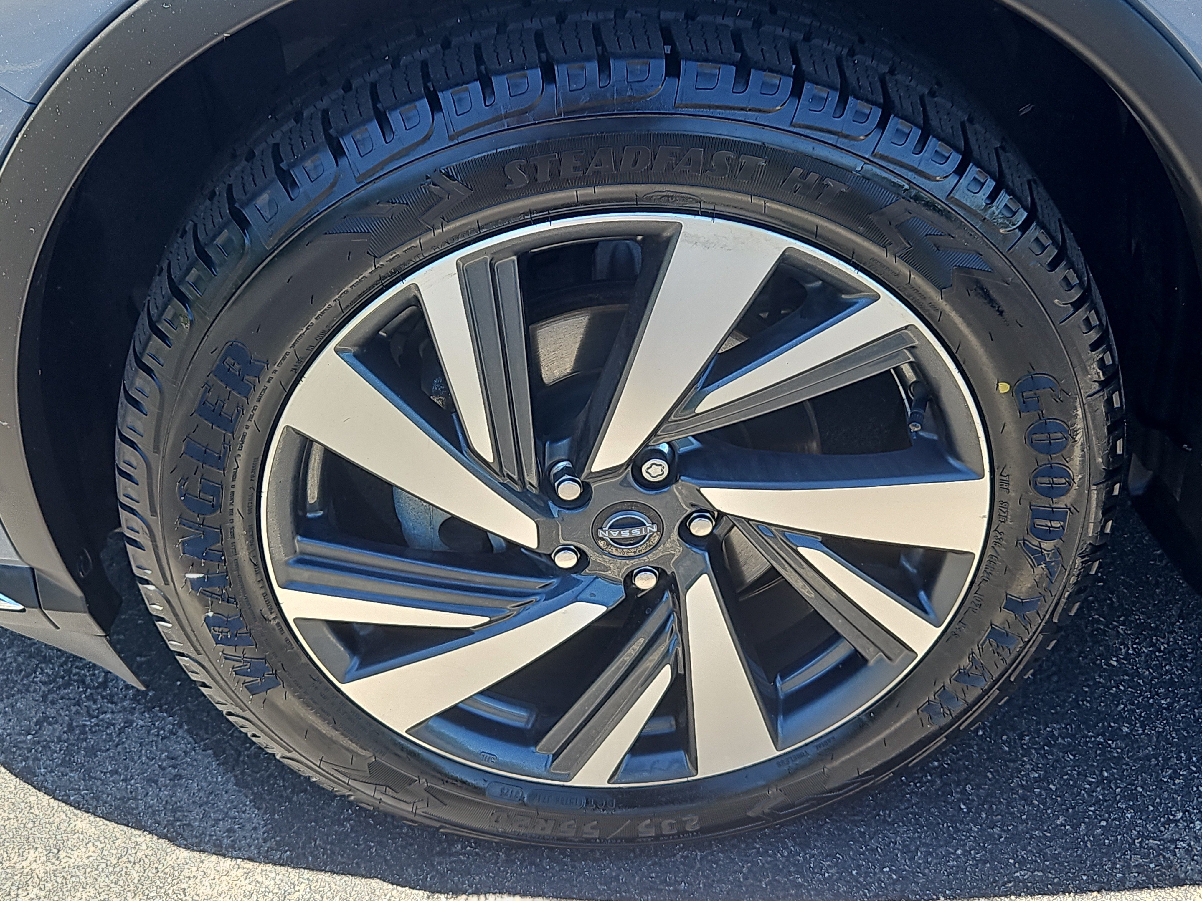 Used 2023 Nissan Murano SL w/ SL Moonroof Package AWD/4WD image 4