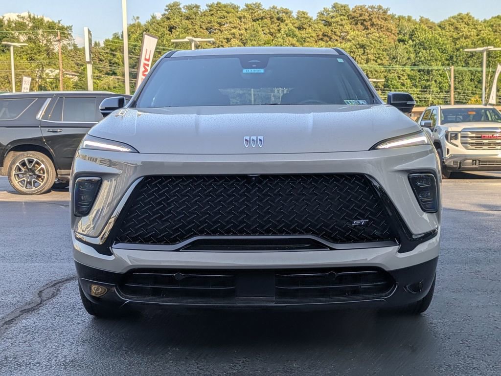 New 2026 Buick Enclave Sport Touring w/ Power Package image 2