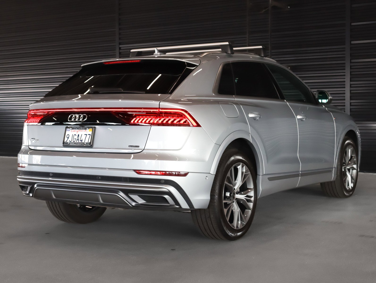 Used 2023 Audi Q8 Premium Plus w/ Premium Plus Package image 16