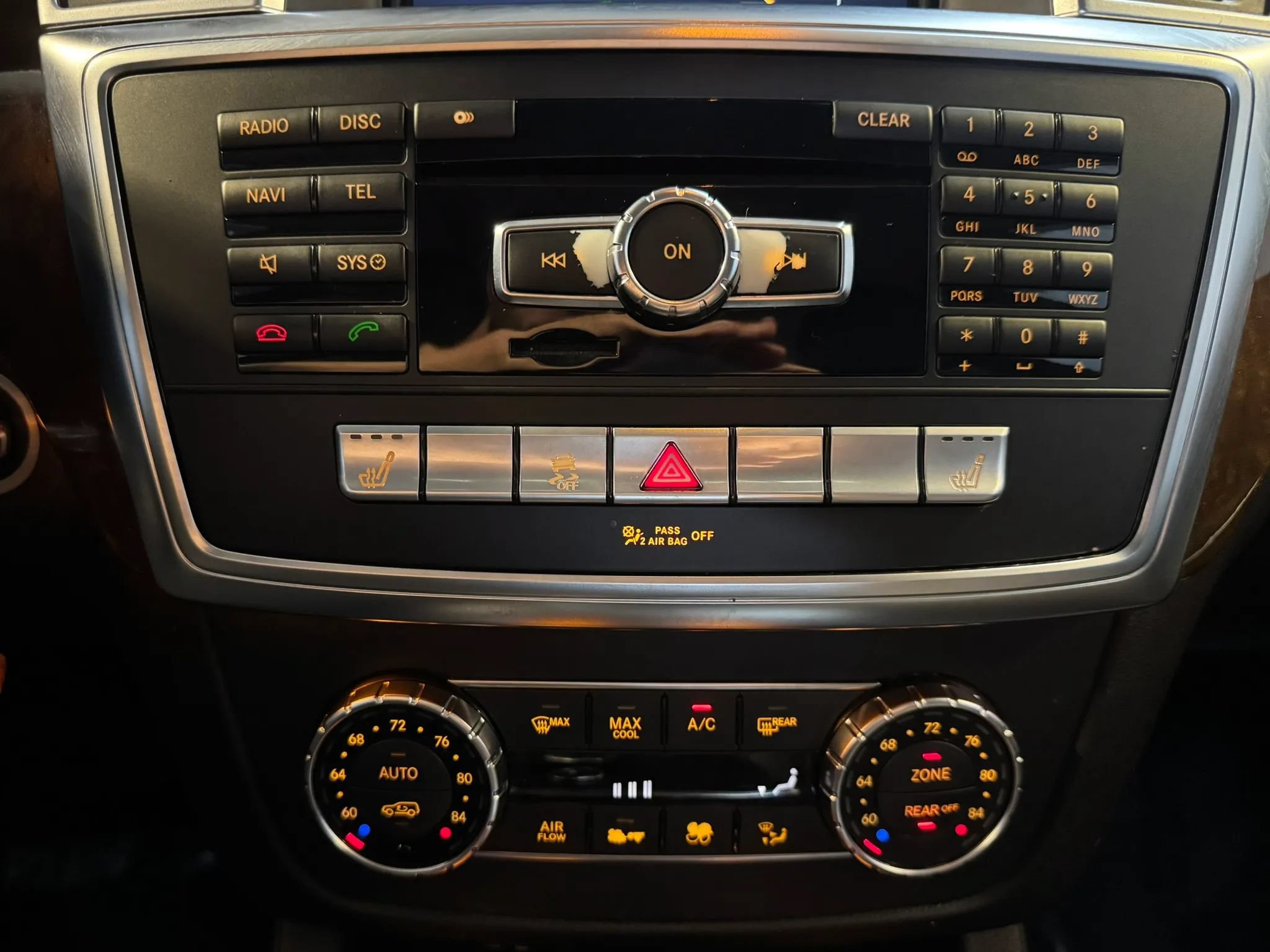 Used 2013 Mercedes-Benz GL 450 4MATIC image 16
