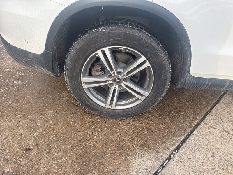 Used 2021 Mercedes-Benz GLC 300 GLC 300 image 7