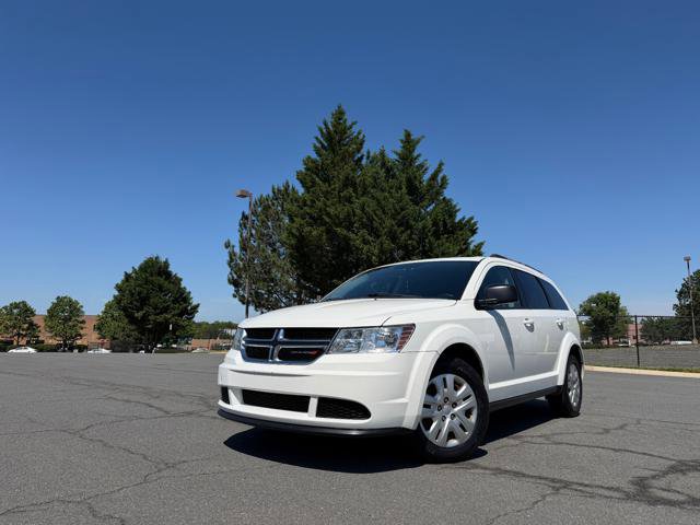 Used 2017 Dodge Journey SE